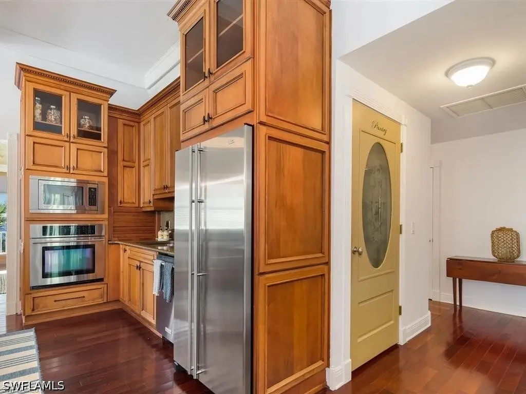 100 Fairview Avenue Fort Myers FL 33905