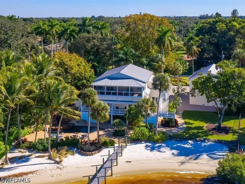 100 Fairview Avenue Fort Myers FL 33905