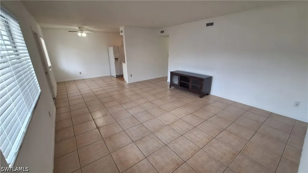 4633 Bayshore Drive Naples FL 34112