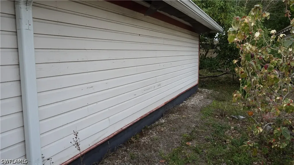 1809 Hough Street Fort Myers FL 33901