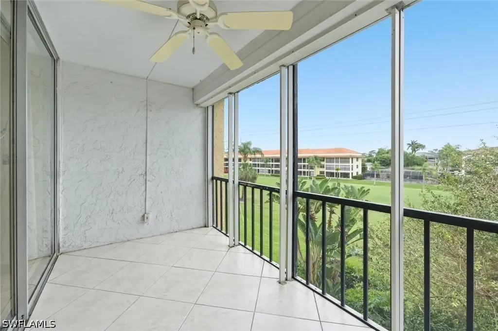 1087 Forest Lakes Drive Naples FL 34105