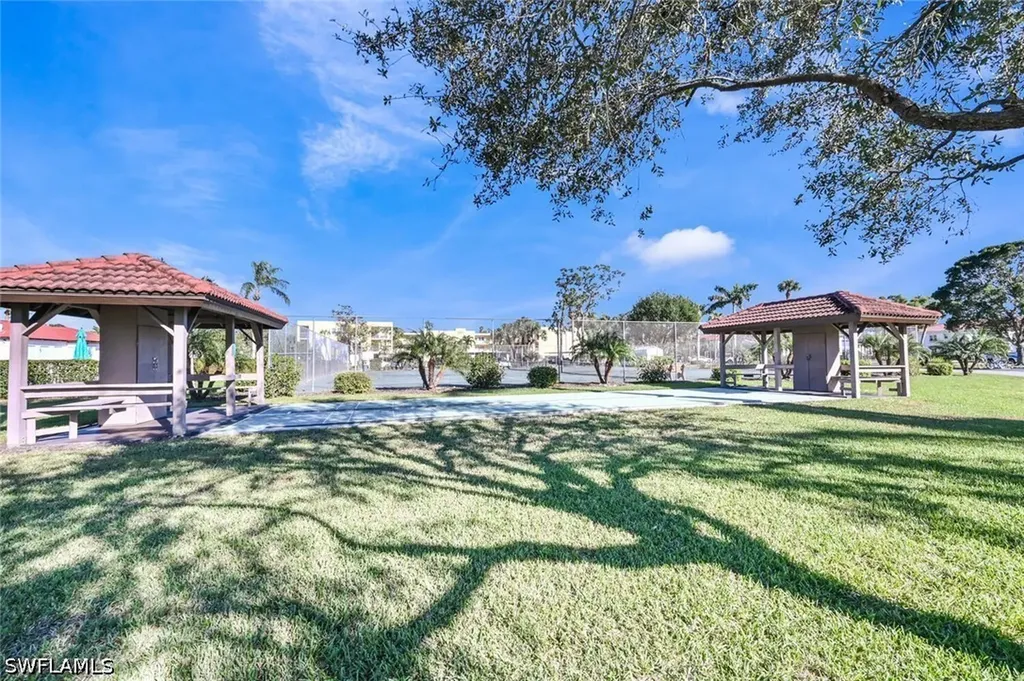 1087 Forest Lakes Drive Naples FL 34105