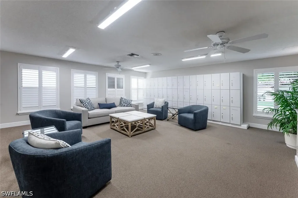1087 Forest Lakes Drive Naples FL 34105