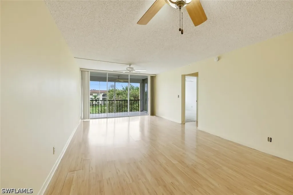 1087 Forest Lakes Drive Naples FL 34105
