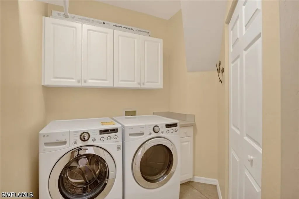 6285 Wilshire Pines Circle Naples FL 34109