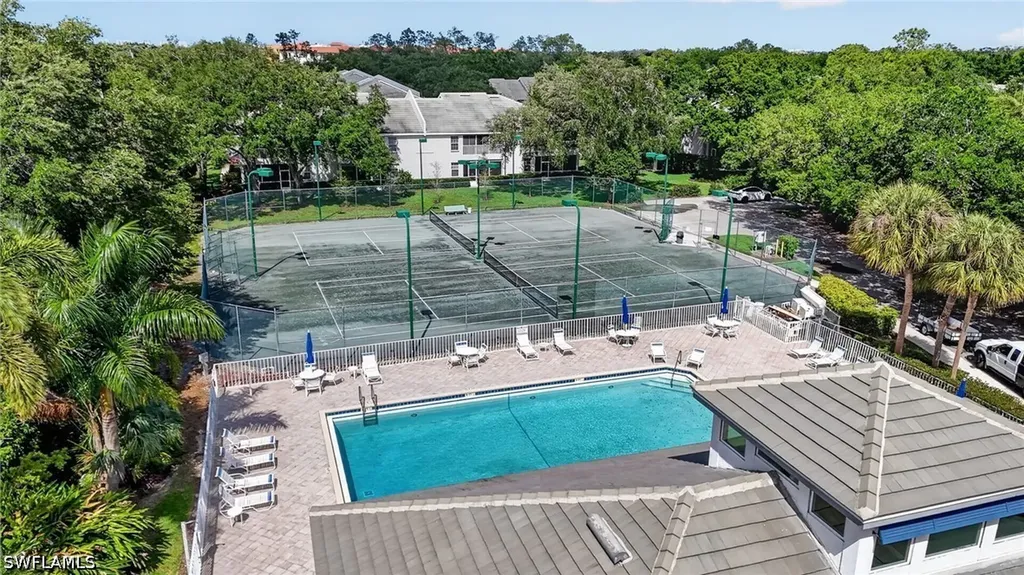 6285 Wilshire Pines Circle Naples FL 34109