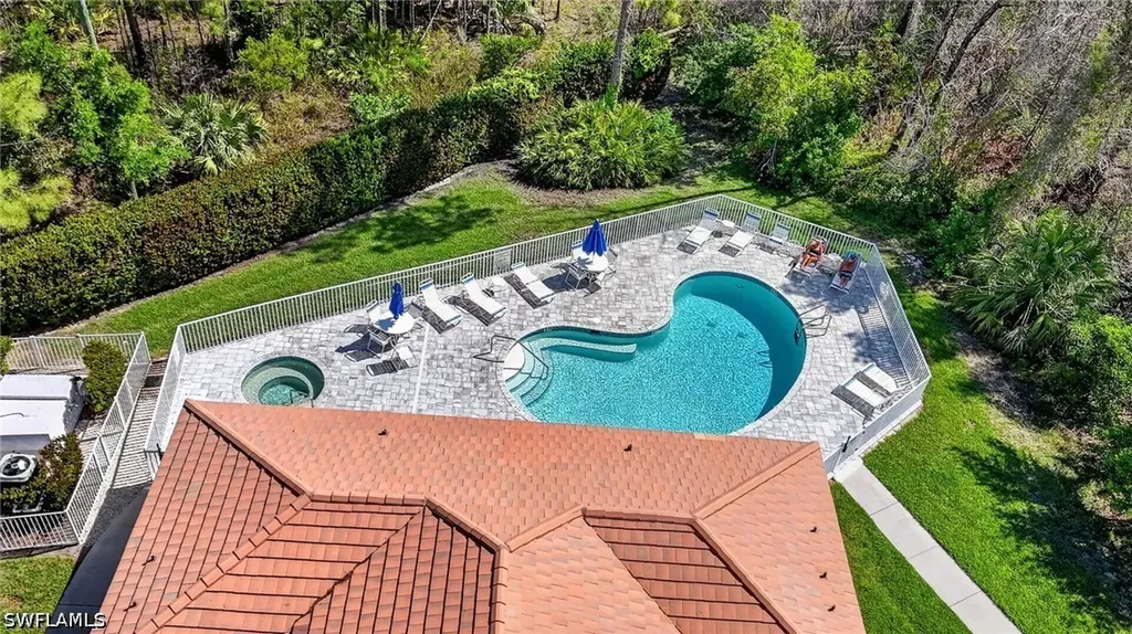 6285 Wilshire Pines Circle Naples FL 34109
