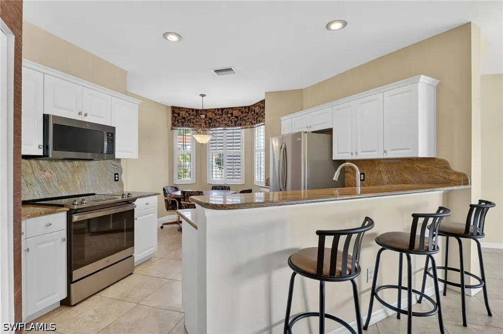 6285 Wilshire Pines Circle Naples FL 34109