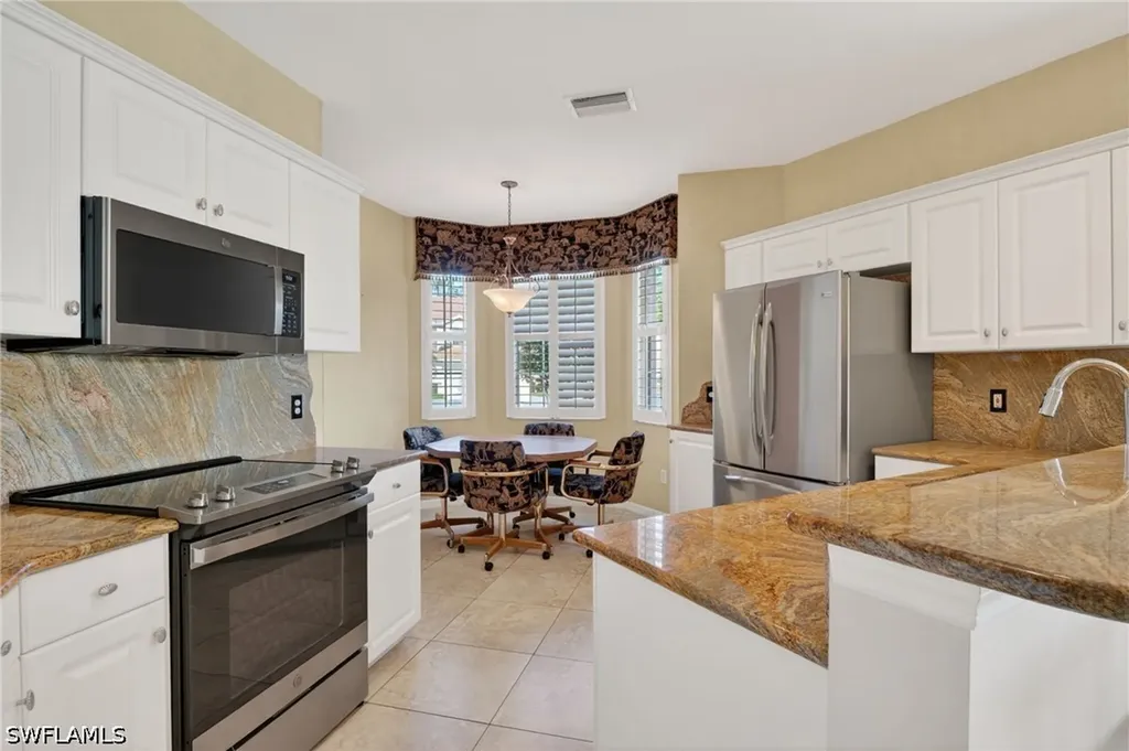 6285 Wilshire Pines Circle Naples FL 34109