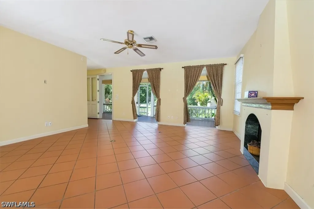 2790 66th Street SW Naples FL 34105
