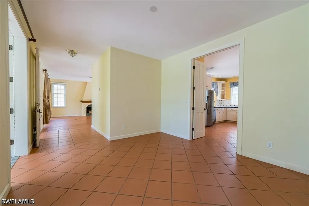 2790 66th Street SW Naples FL 34105