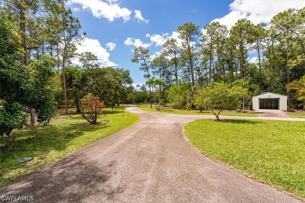 2790 66th Street SW Naples FL 34105
