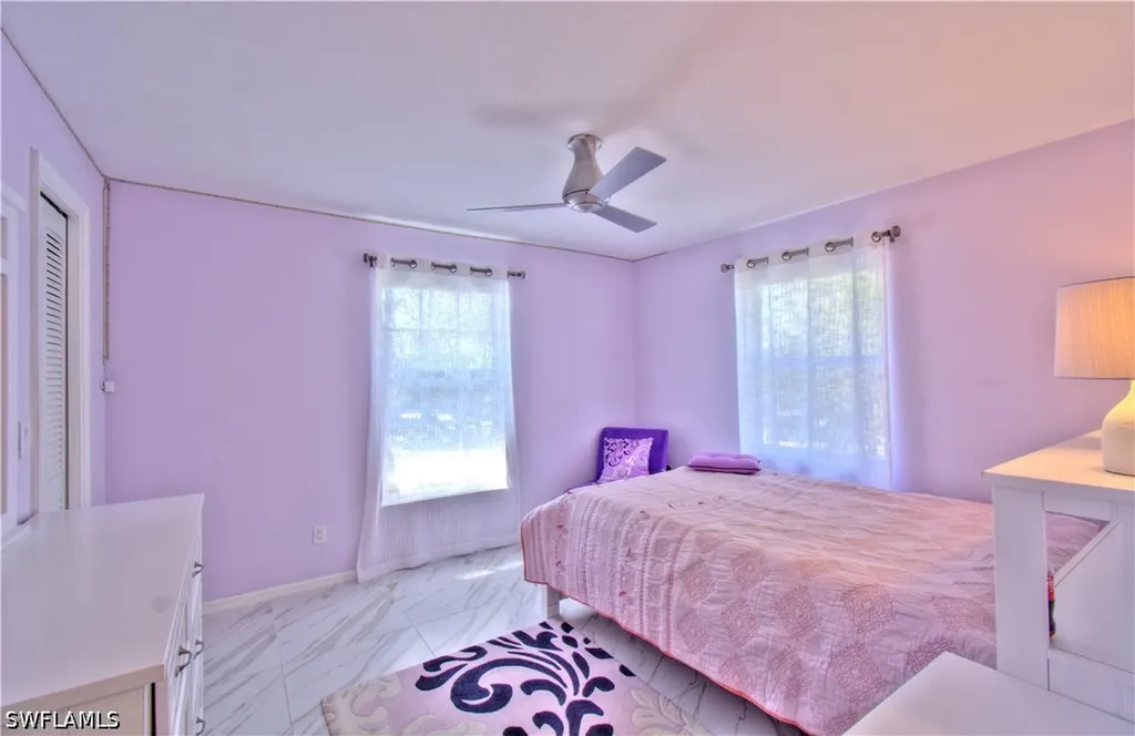 9590 Victoria Lane Naples FL 34109