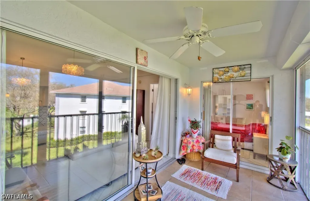 9590 Victoria Lane Naples FL 34109