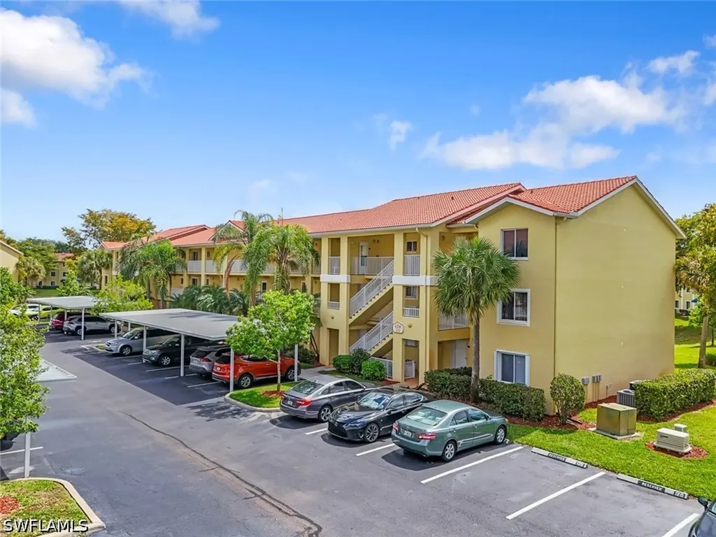 8288 Key Royal Lane Naples FL 34119