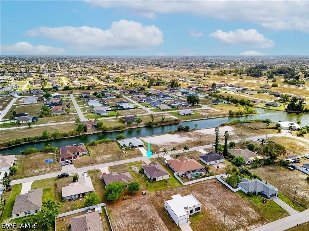 211 NE 20th Street Cape Coral FL 33909
