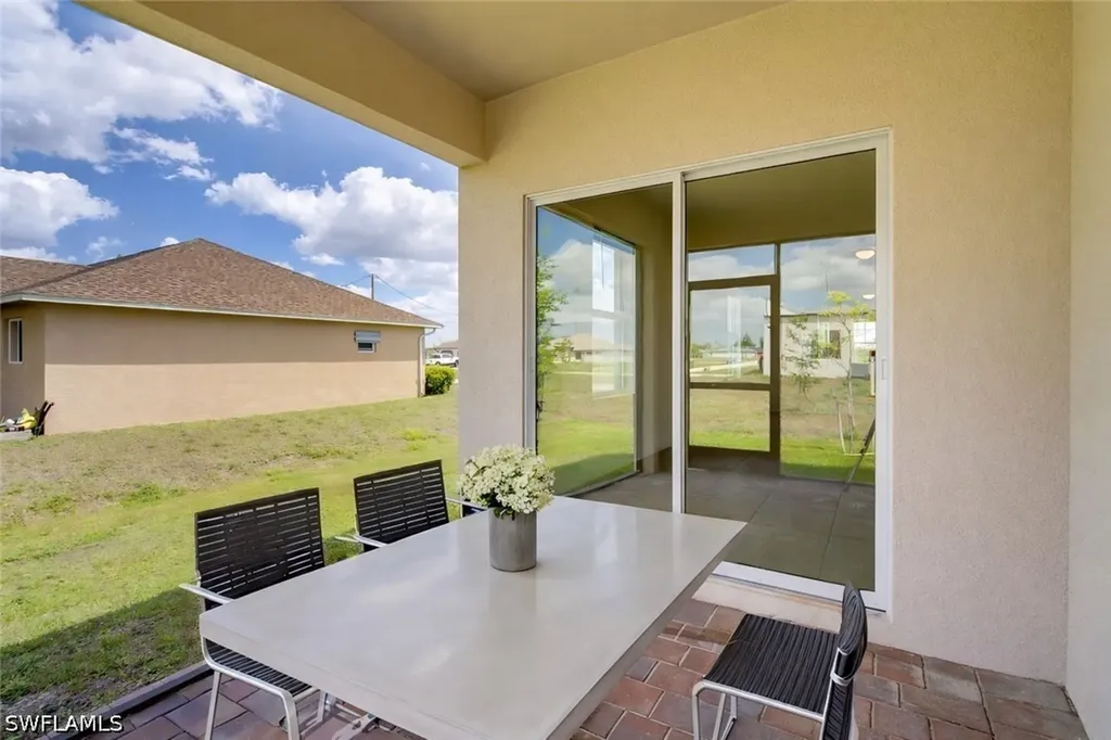 211 NE 20th Street Cape Coral FL 33909