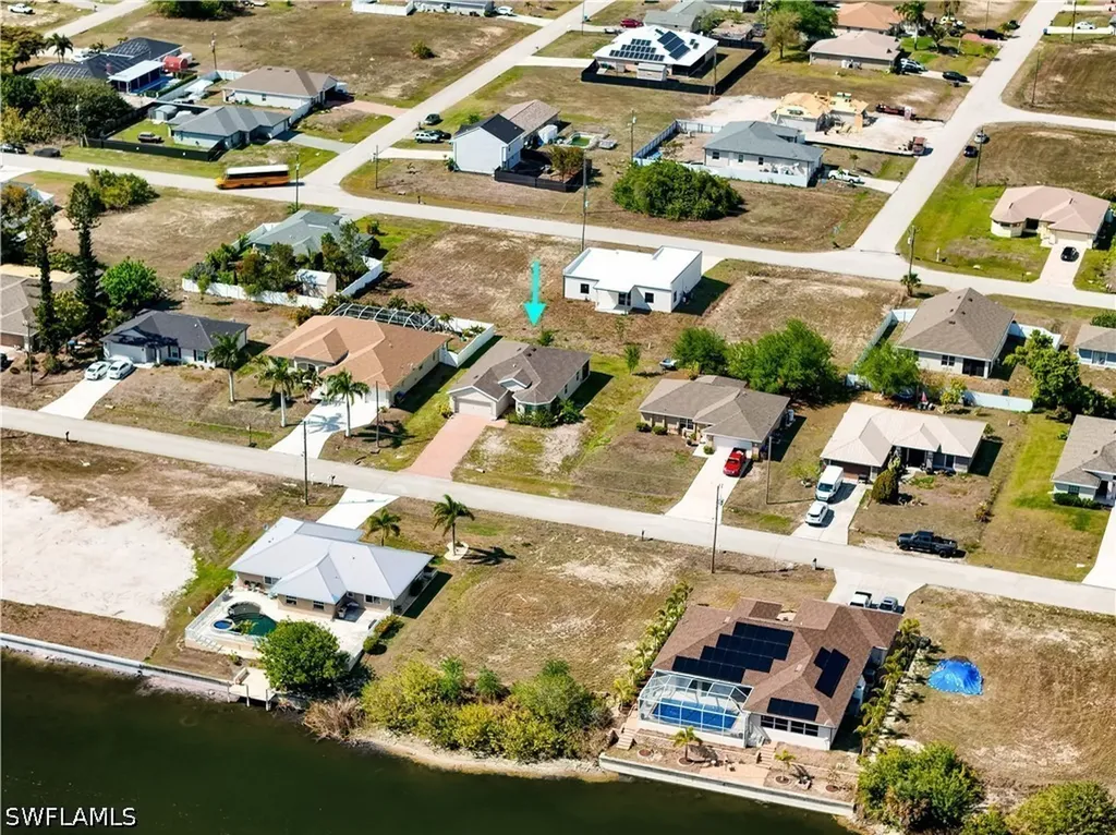 211 NE 20th Street Cape Coral FL 33909
