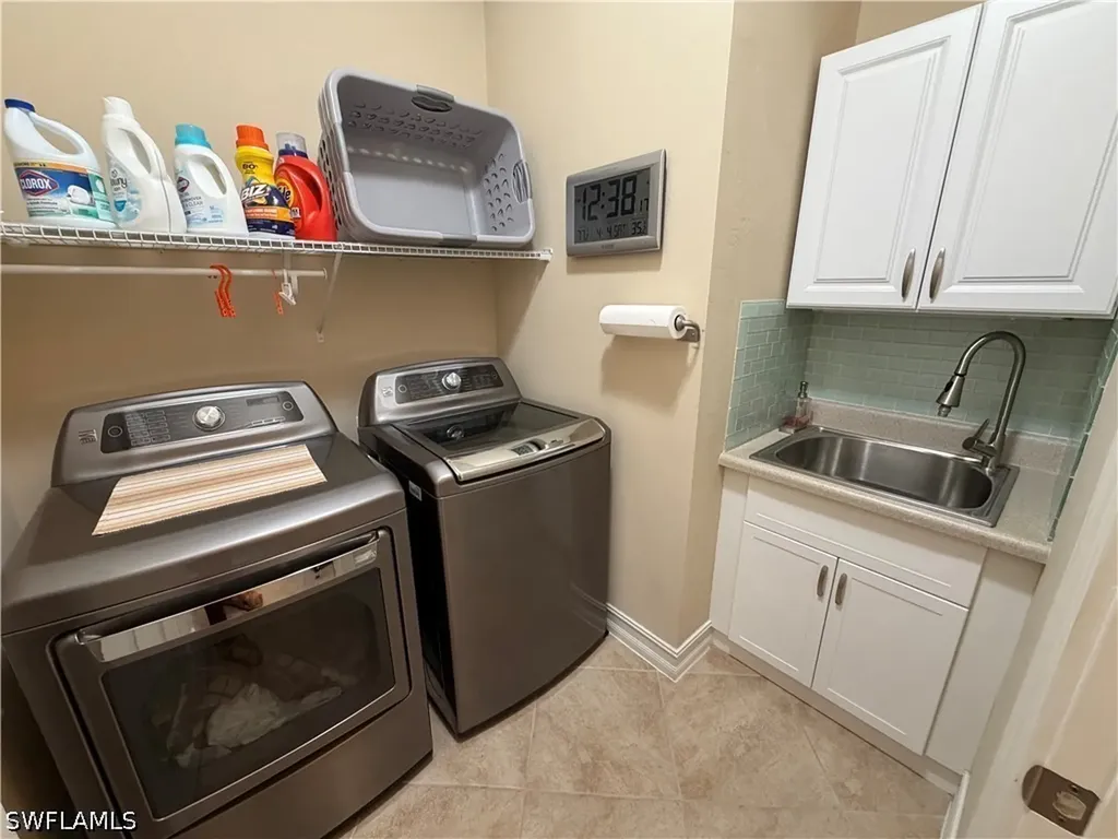 3156 Amadora Circle Cape Coral FL 33909