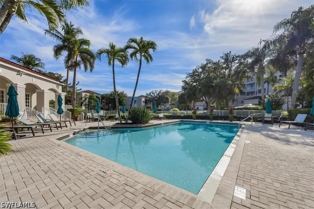 1505 Clermont Drive Naples FL 34109