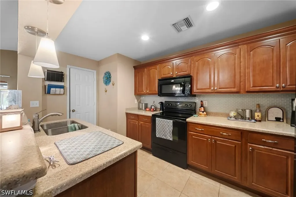 9244 Aegean Circle Lehigh Acres FL 33936