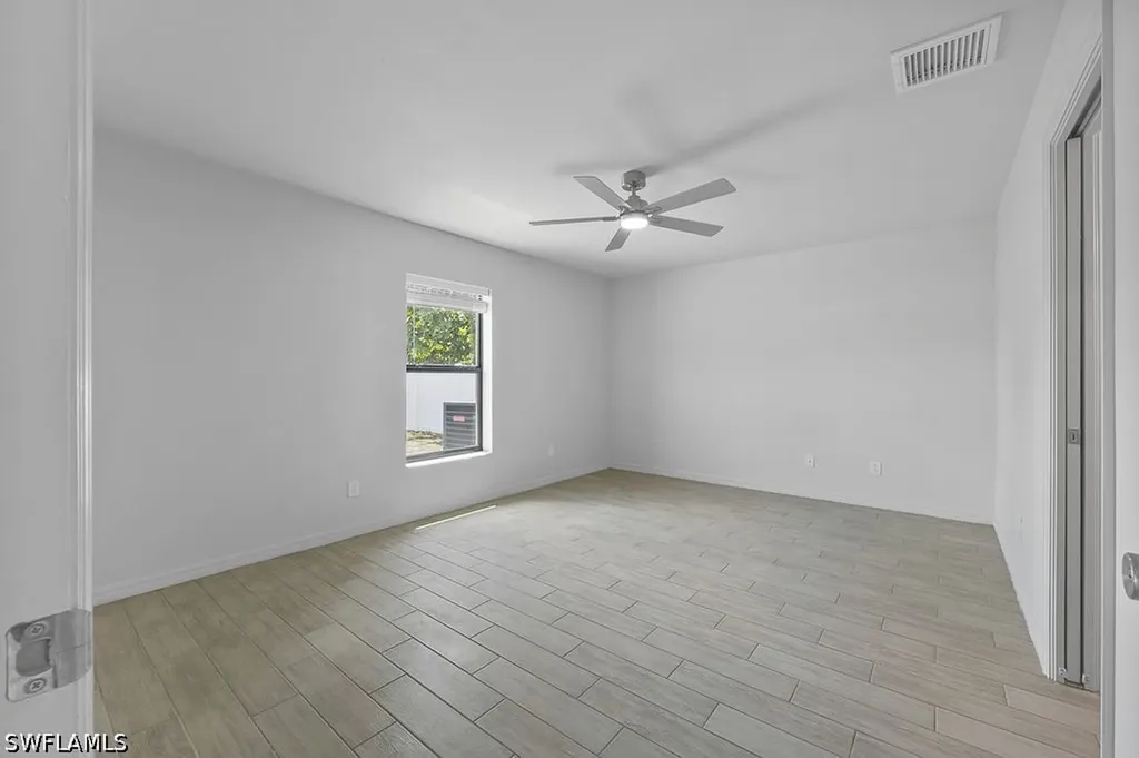 3429 SW 8th Place Cape Coral FL 33914