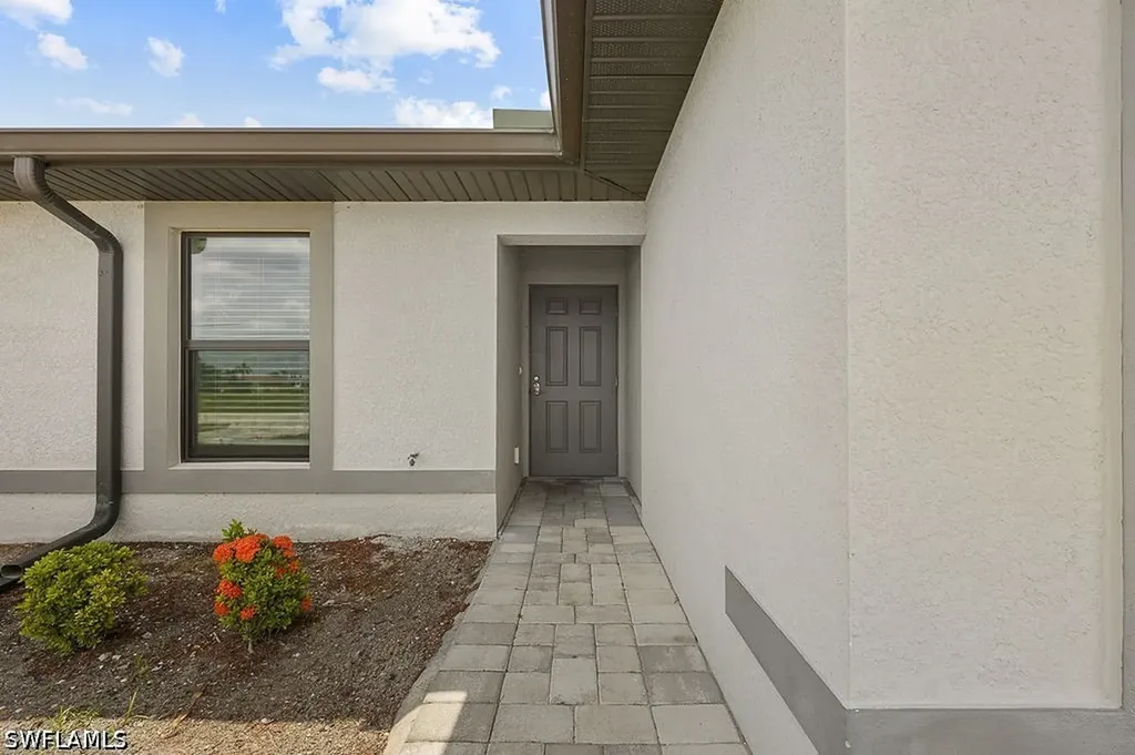 3429 SW 8th Place Cape Coral FL 33914