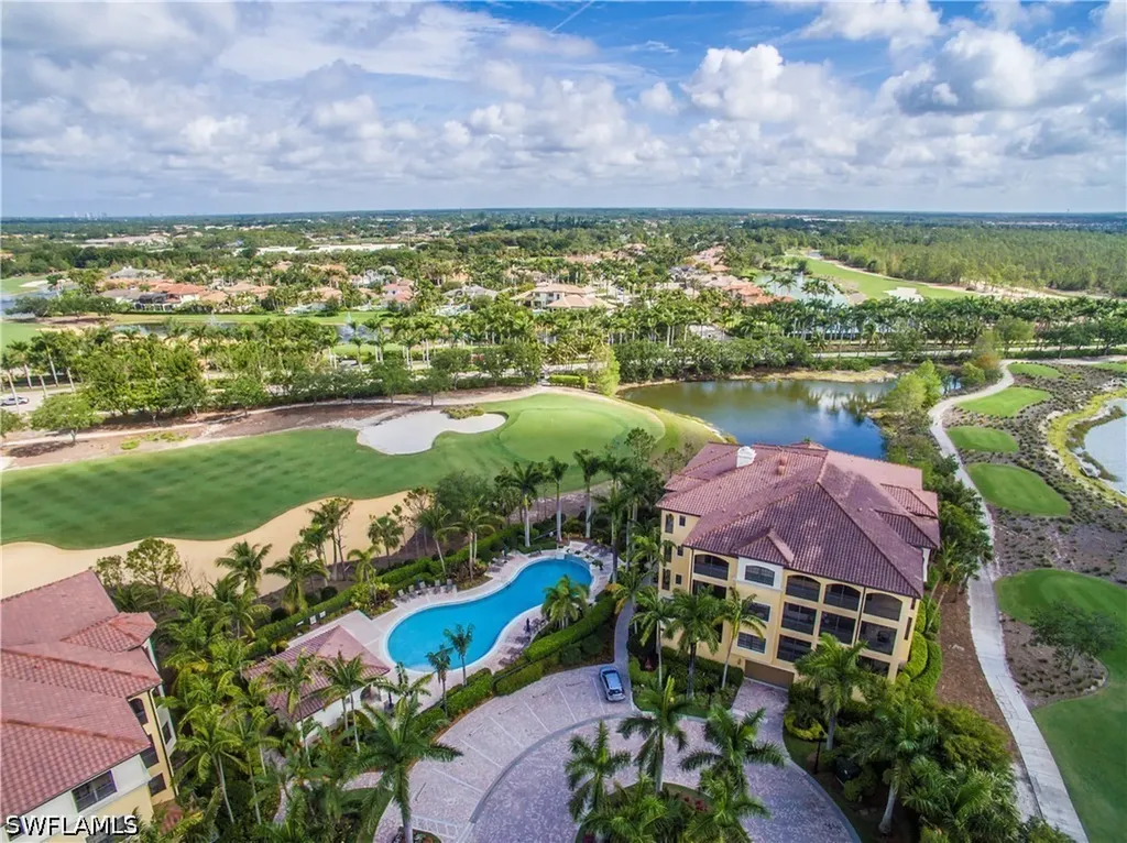 2538 Marquesa Royale Lane Naples FL 34109