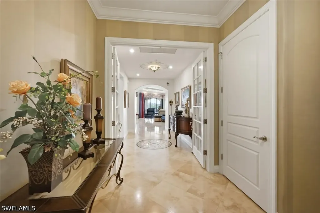 2538 Marquesa Royale Lane Naples FL 34109