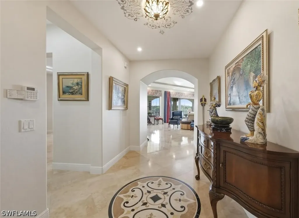 2538 Marquesa Royale Lane Naples FL 34109