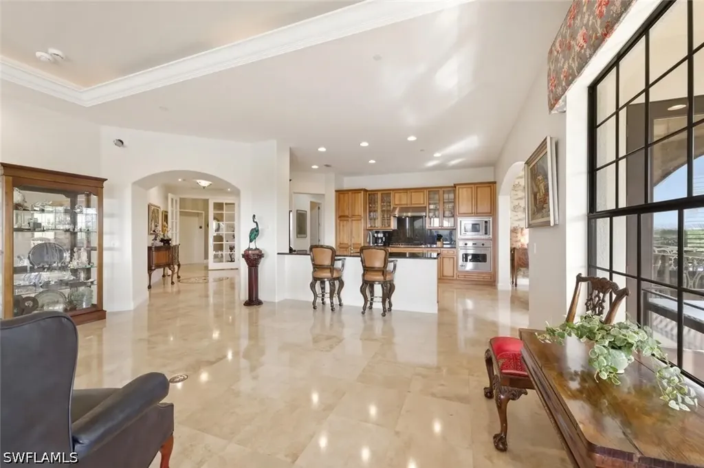 2538 Marquesa Royale Lane Naples FL 34109
