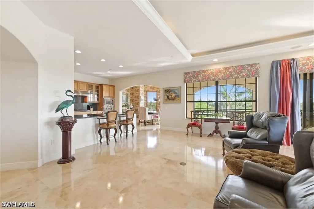 2538 Marquesa Royale Lane Naples FL 34109
