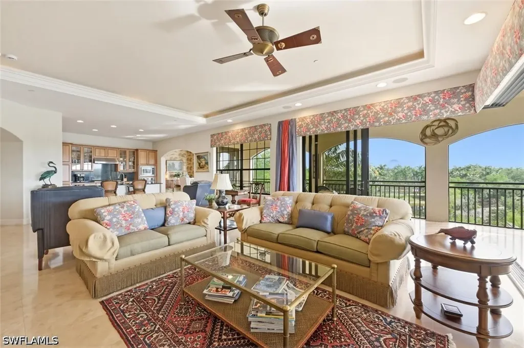 2538 Marquesa Royale Lane Naples FL 34109