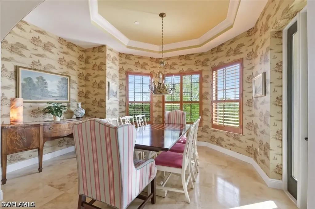 2538 Marquesa Royale Lane Naples FL 34109