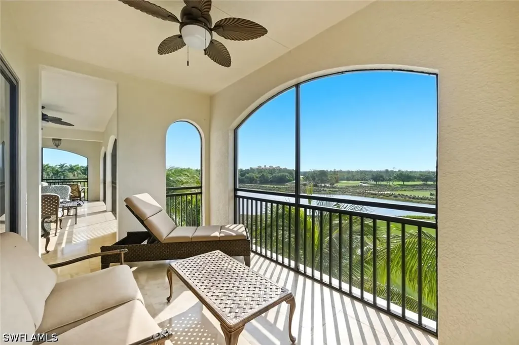 2538 Marquesa Royale Lane Naples FL 34109