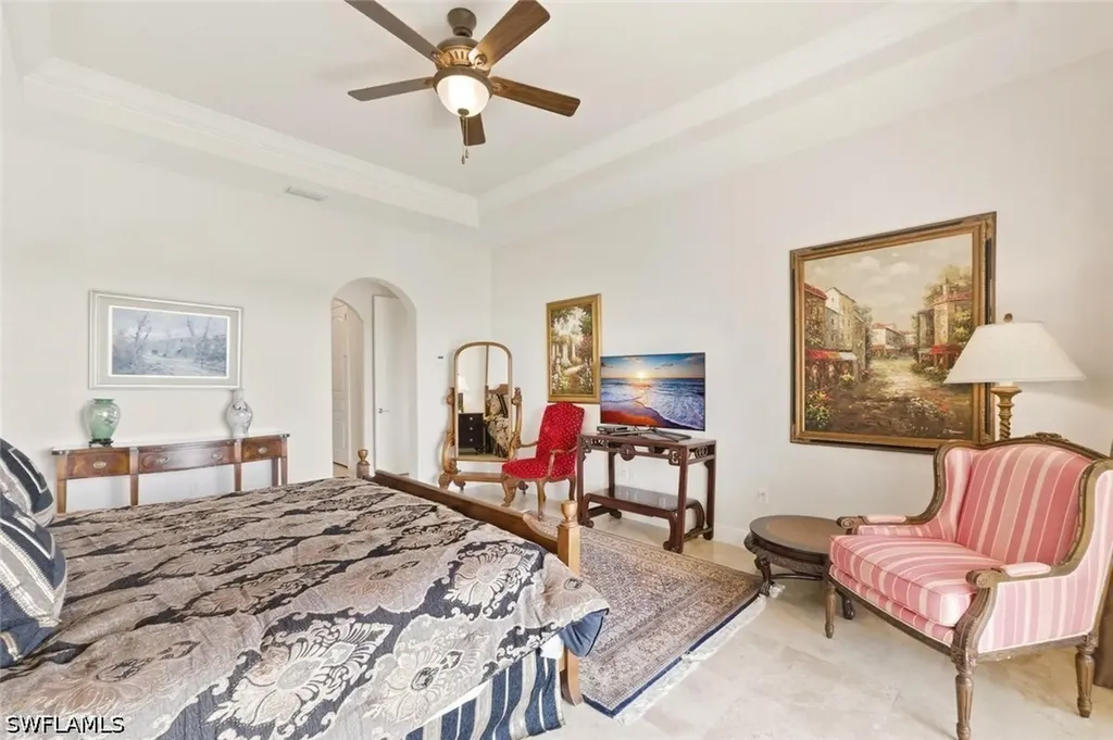 2538 Marquesa Royale Lane Naples FL 34109