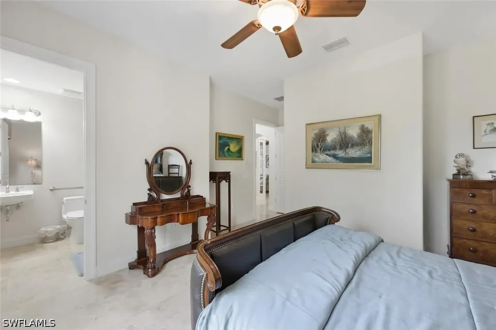 2538 Marquesa Royale Lane Naples FL 34109