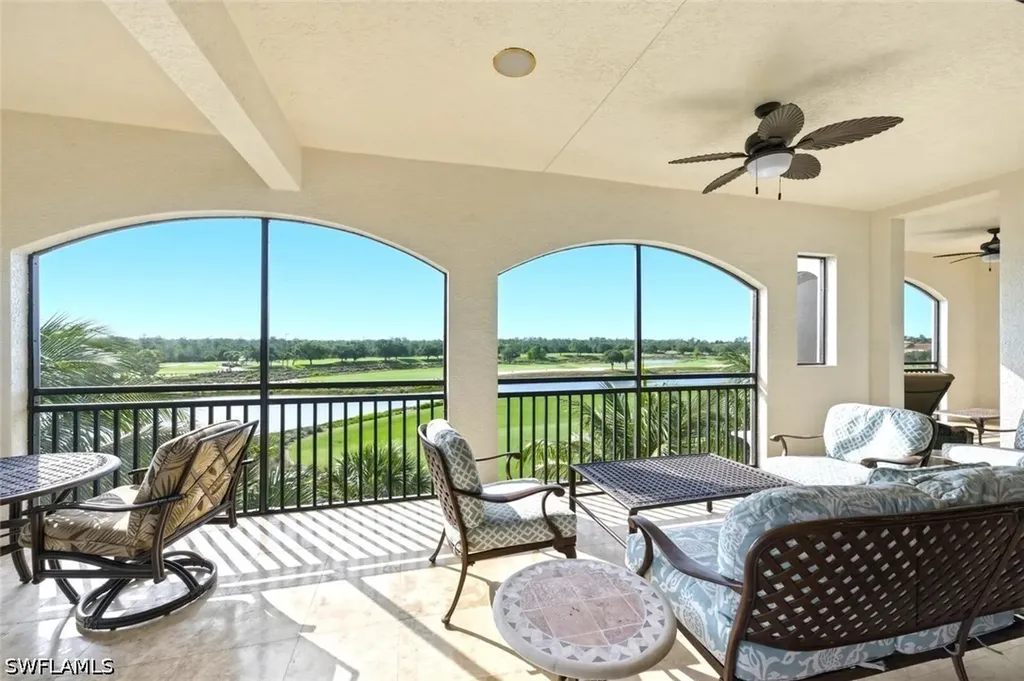 2538 Marquesa Royale Lane Naples FL 34109