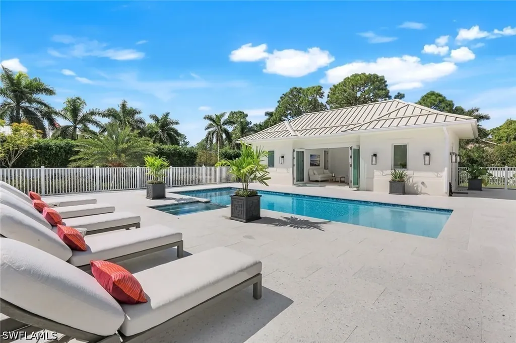 3136 Ravenna Avenue Naples FL 34120