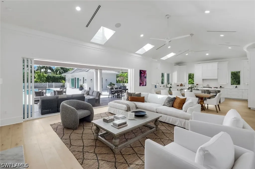 3136 Ravenna Avenue Naples FL 34120