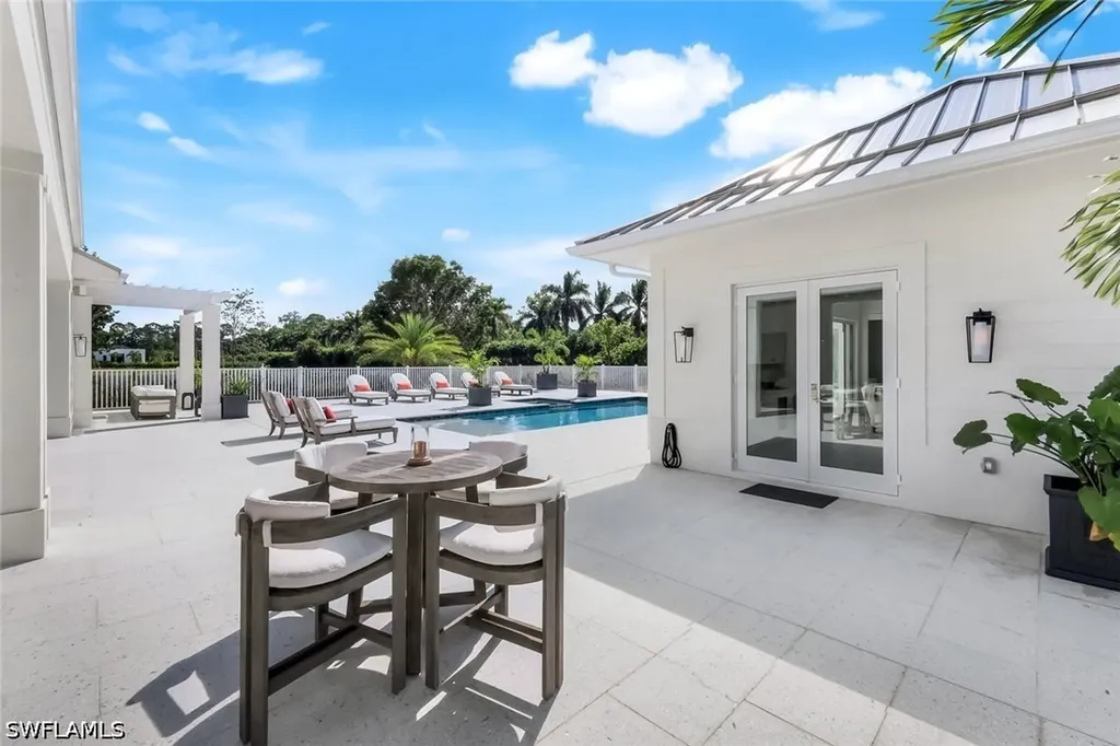 3136 Ravenna Avenue Naples FL 34120