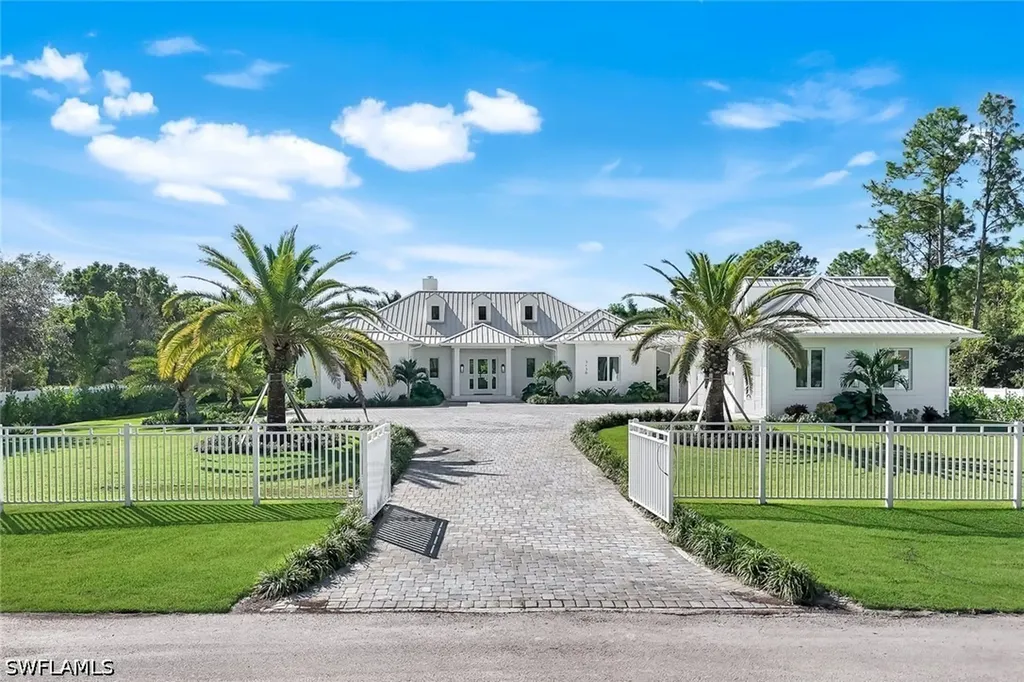 3136 Ravenna Avenue Naples FL 34120