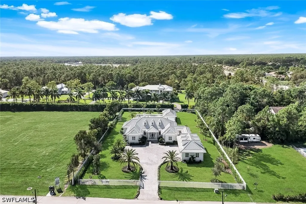 3136 Ravenna Avenue Naples FL 34120
