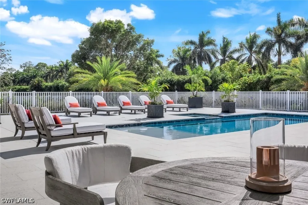 3136 Ravenna Avenue Naples FL 34120