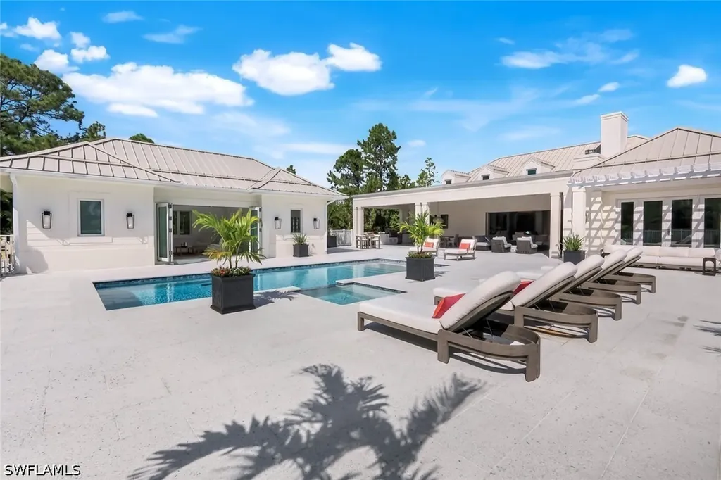 3136 Ravenna Avenue Naples FL 34120