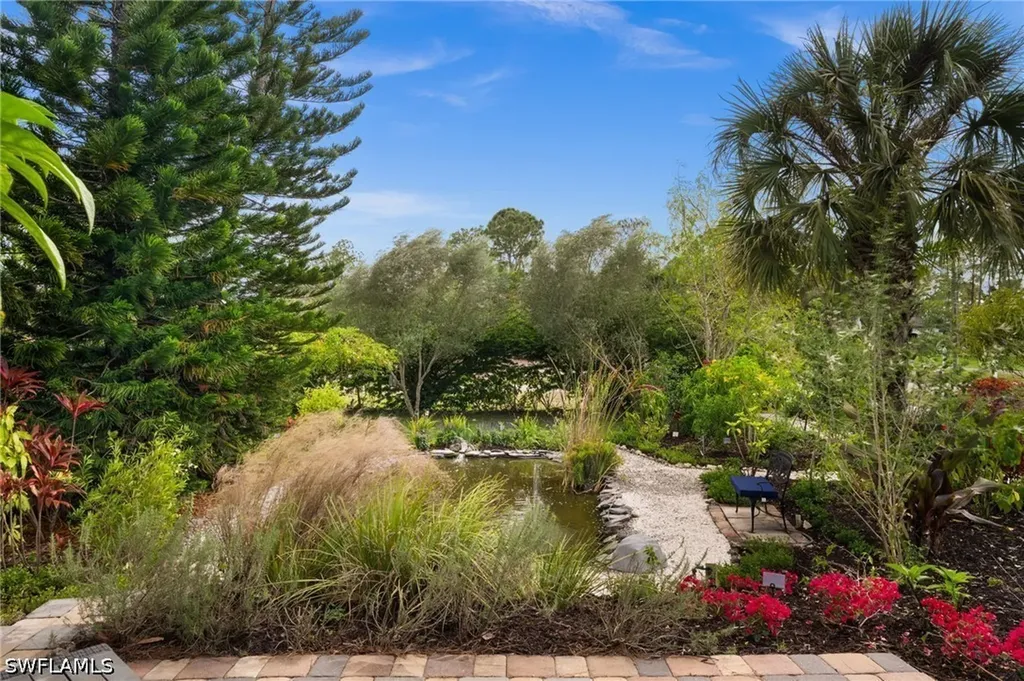 2345 31st Avenue NE Naples FL 34120