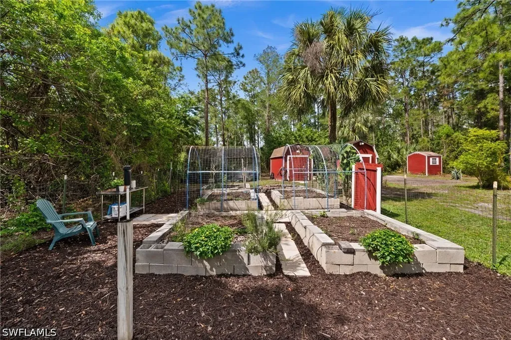 2345 31st Avenue NE Naples FL 34120
