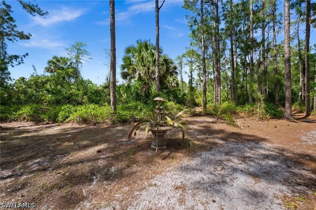 2345 31st Avenue NE Naples FL 34120