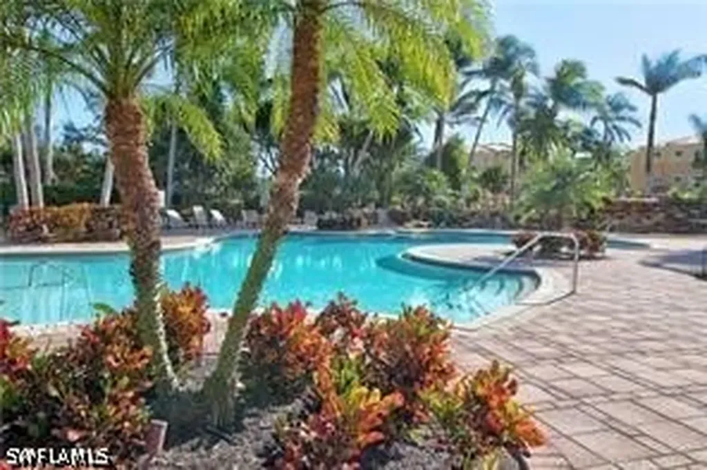 2658 Bolero Drive Naples FL 34109
