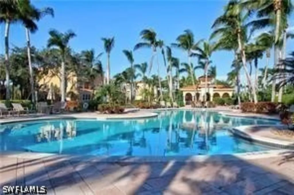 2658 Bolero Drive Naples FL 34109